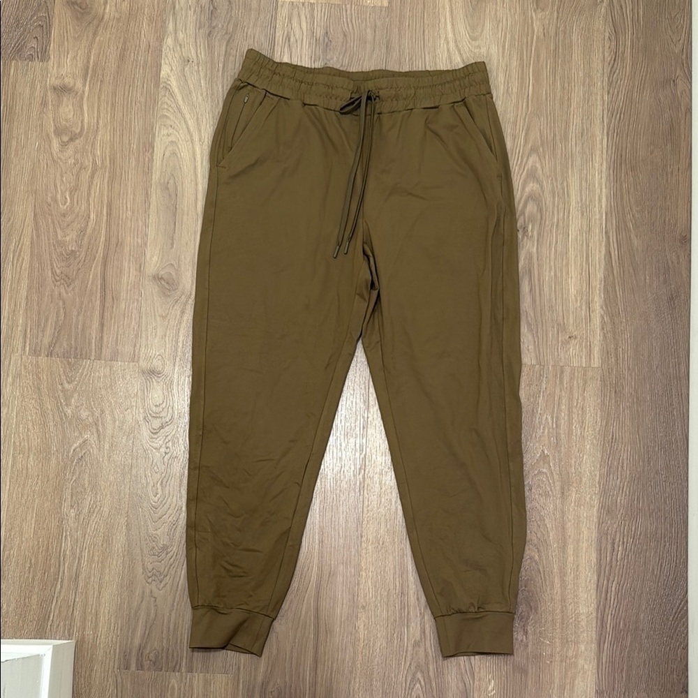 Zella Brown Sweatpants with Elastic Cuffs and Tapered Fit
